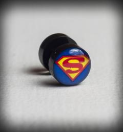 обеца с супермен 86