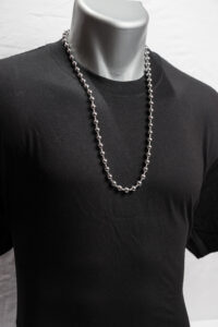 Масивен стоманен ланец за врат с големи топчета