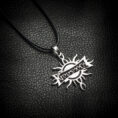 Стоманен медальон на Godsmack с лого слънце и кожена верижка