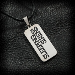 Стоманена плочка на Sleeping With Sirens