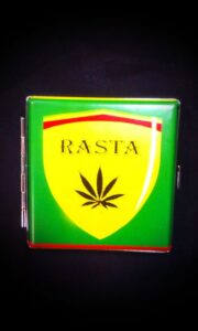 Табакера с джойнт и Rasta