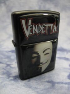 Бензинова запалка Vendetta с маската на Гай Фокс
