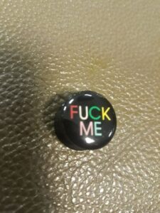 Флеш от пластмаса с надпис fuck me