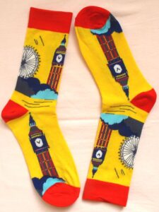 Жълти памучни чорапи Heaven Socks с принт на Биг Бен, Лондонското око и яркочервени пети