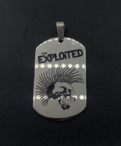 Медальон с плочка The Exploited от стомана