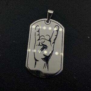 Качествена плочка с хейви метъл знак