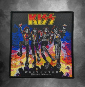 Везана нашивка на KISS