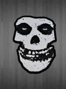 Бродирана нашивка на Misfits