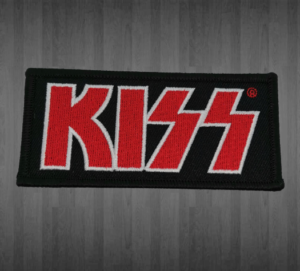 Оригинална нашивка с надписа на KISS