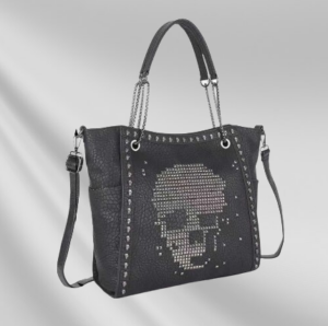 Дамска кожена чанта с черепи, готик чанта