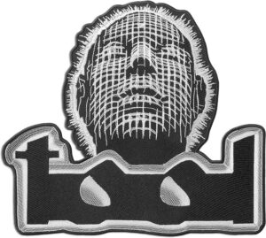 рокерски гръб на бандата Tool