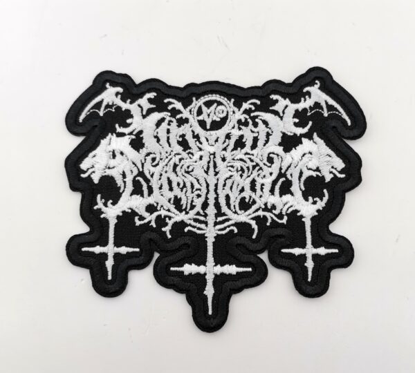 Бродирана нашивка с черно-бяло лого на блек метъл групата Satanic Warmaster, агресивен дизайн.
