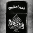 Черна бензинова запалка с бял дизайн на Асо Пика (Ace of Spades) и логото на Motörhead.