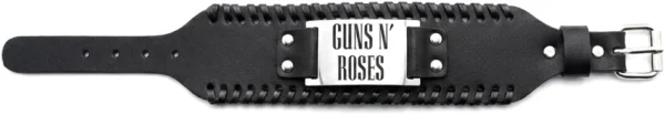 Рок гривна на Guns N' Roses в разгънато състояние с катарама и дупки за регулиране